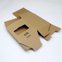 Boîte d'expédition en carton ondulé kraft marron personnalisée avec fenêtre découpée et logo en relief pour emballage cadeau de tasses