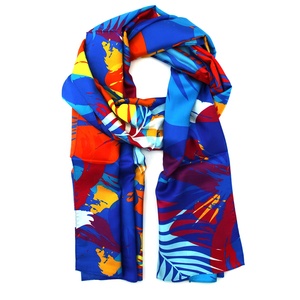 Bán Buôn In Ấn Khăn Choàng Chiếc Khăn Nhiệt đới Lá Cọ Ánh Nắng Mặt Trời Bãi Biển Dài Phong Cách UV Bằng Chứng 100% Lụa Dài Tùy Chỉnh In Kỹ Thuật Số Khăn - Product Image 1