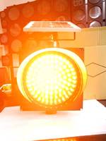 Shenzhen fabrication sécurité routière d'avertissement clignotant 300mm led feux de signalisation solaires