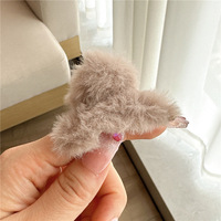 Coréen mini peluche couleur unie une ligne pince à griffes doux fourrure tempérament Simple requin griffe mode douce fille cheveux accessoires