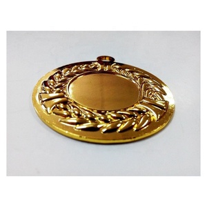 Medalla de Metal Personalizada con Rama de Olivo en Relieve y Acabado en Latón Brillante/Medalla en Blanco - Product Image 3