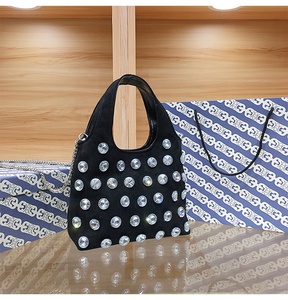 กระเป๋าคลัทช์ประดับพลอยเทียมสีชมพูสำหรับผู้หญิงกระเป๋าถือสะพายข้างประดับคริสตัลแฟชั่นสำหรับงานเลี้ยงตอนเย็นและงานแต่งงาน - Product Image 3