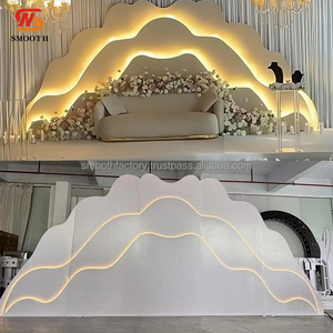 ผ้าม่านตกแต่งงานแต่งงานซุ้มโค้งอะคริลิคแบบไม่สมมาตรติดผนังสำหรับงานเลี้ยง - Product Image 1