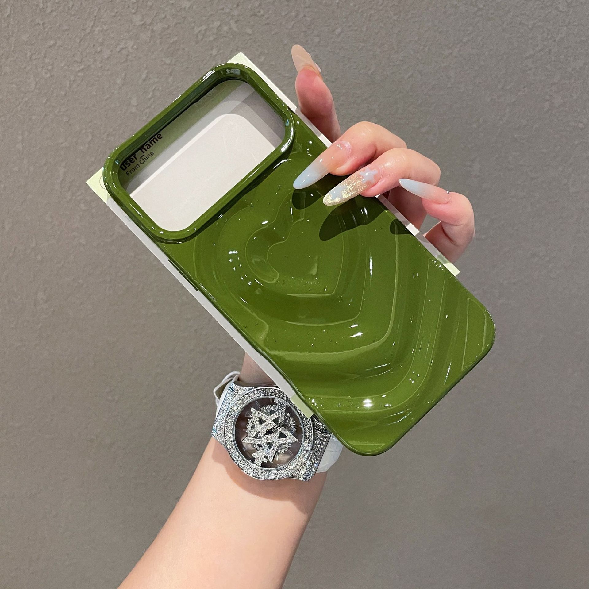 Spray oil love-dark green