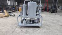 Machine de purification d'huiles usagées et séparateur d'huile de turbine pour applications industrielles