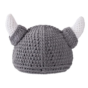 Gorro de Punto Vikingo para Bebé con Cuernos, Gorro de Lana Estilo Bárbaro, Gorro Tejido a Mano para Adultos, Color Gris - Product Image 1