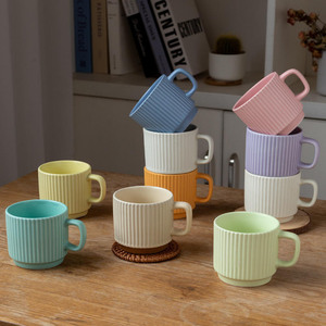 Tasse en céramique de Macaron mignon nordique avec conception de rayures simples isolée eau thermique froide bière thé lait fêtes tasse cadeau en boîte - Product Image 2