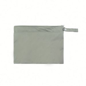 Bolsas Impermeables para Pañales de Tela para Bebé con Dos Bolsillos con Cremallera, Bolsa de Viaje para Playa, Piscina, Gimnasio, para Trajes de Baño y Ropa Mojada, Regalos - Product Image 4