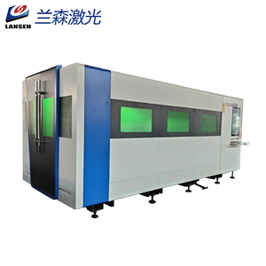 Machine de découpe laser en métal <span class=keywords><strong>LANSEN</strong></span> 1530 de haute précision fermée pour la coupe de plaque de fer en acier de tôle Ss Cs - Product Image 1