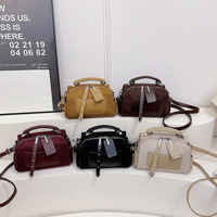 Sac Boston portable simple de style coréen pour femme, nouvelle collection automne 2025, sac à bandoulière rétro de luxe discret et élégant