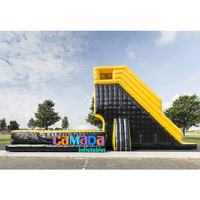 Énorme jeu gonflable commercial de saut en chute libre double, capacité 800 kg, pour 3 à 8 utilisateurs