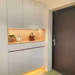 ארון נעליים מעץ מודרני ועכשווי לסלון מבית YUBAI - חוסך מקום, עמיד וידידותי לסביבה, מתאים לבתי מלון, דירות ווילות |   מפעל - Product Image 4