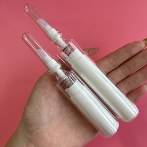 Repulpeur de lèvres instantané extrême en forme de <span class=keywords><strong>seringue</strong></span>, contenant personnalisé avec logo, hydratant végétalien à l'acide hyaluronique, marque privée - Product Image 3