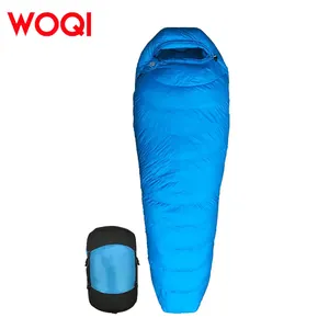 WOQI उच्च गुणवत्ता वाला विंडप्रूफ और वाटरप्रूफ एडल्ट कैम्पिंग ममी डाउन स्लीपिंग बैग ठंड के मौसम के लिए उपयुक्त है