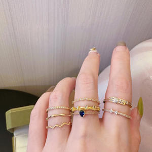 Bague papillon fleur émail coloré pour femmes Instagram Unique haut de gamme léger luxe coupe non décoloration conception ouverte doigt - Product Image 3