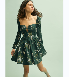 Produttori per abbigliamento doganale abito corto plissettato in cotone organico corpetto aderente stampa floreale manica lunga abiti di lusso donna - Product Image 1