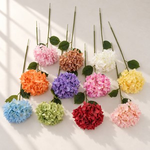Fournisseur de bouquets d'hortensias artificiels pour la décoration de la maison, des hôtels et des fêtes - Product Image 4