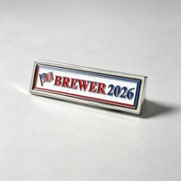 Épinglette en métal rectangulaire personnalisée en émail doux nickelé avec drapeau américain, thème BREWER2026