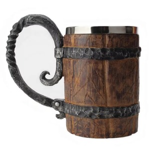 Boccale da Birra Stile Vichingo Simulazione <span class=keywords><strong>Botte</strong></span> in <span class=keywords><strong>Legno</strong></span> Tazza da Birra a Doppia Parete in Metallo Isolato 1 Pezzo per Bar - Product Image 1