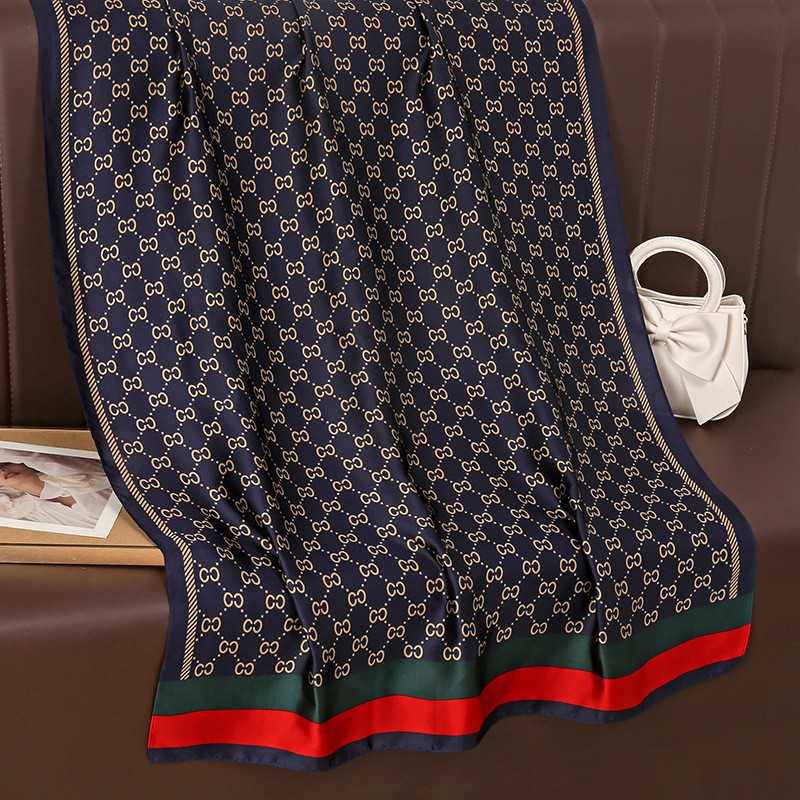 Azzurro di blu marino