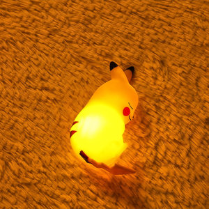 Lámpara Nocturna Brillante de <span class=keywords><strong>Pikachu</strong></span> de Pokémon, Linda Lámpara de Noche de Plástico para Niños, Regalo de Cumpleaños o Navidad - Product Image 2