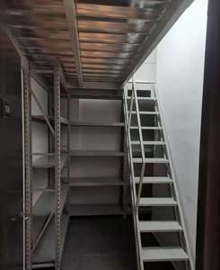 Support d'affichage métallique robuste sur pied JCL avec protection anti-corrosion et étagères personnalisables pour supermarchés - Product Image 4