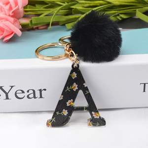 Acrylique <span class=keywords><strong>noir</strong></span> imprimé 26 <span class=keywords><strong>porte</strong></span>-clés lettre anglaise A-Z rétro motif résine pendentif <span class=keywords><strong>porte</strong></span>-clés avec <span class=keywords><strong>porte</strong></span>-clés <span class=keywords><strong>pompon</strong></span> femmes sac breloques - Product Image 2