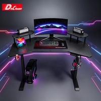 Bureau d'ordinateur convertible robuste avec structure en acier renforcé, panneaux modulaires interchangeables et gestion intégrée des câbles