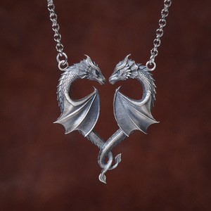 New Alloy Material Dragon Pendant Necklace <b>Heart</b>-shaped Symbol of love Pendant Jewelry Pendant Necklace Accessories - Product Image 4