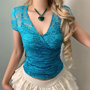 ชุดเซ็ตเสื้อยืดซีทรูแต่งลูกไม้สองชิ้น เสื้อแขนสั้นน้ำหนักเบา สไตล์ลำลองสำหรับผู้หญิง ชุดเลเยอร์ใส่ซ้อนกันได้ ชุดเข้าเซ็ตทรงเข้ารูปสำหรับฤดูร้อน - Product Image 6