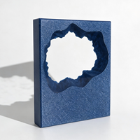 Moderne Umweltfreundliche Glas-Kristall Pyramidenförmige Auszeichnungsplakette mit Sandstrahleffekt und Individueller Lasergravur für Firmen-Trophäen