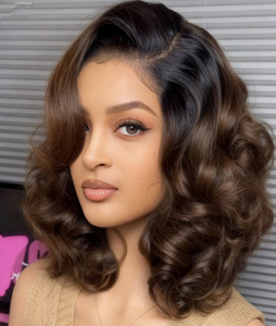 Peluca Corta Rizada y Voluminosa al por Mayor, Peluca sin Pegamento 5X5, Peluca Corta Rizada Marrón y Rubia, Pelucas de Cabello Humano Natural - Product Image 5