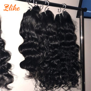 Venta al por mayor 100% Natural <span class=keywords><strong>Remy</strong></span> Raw Cutícula Alineada Virgen Paquetes de armadura de cabello 12A indio vietnamita Cabello humano Onda <span class=keywords><strong>Afro</strong></span> <span class=keywords><strong>Curl</strong></span> Estilos - Product Image 2
