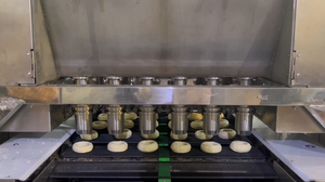 Línea de Producción Automática de Donuts, Máquina Industrial para Hacer Donuts con Levadura, Fabricante de Berliner, Freidora a Gas y Eléctrica - Product Image 3