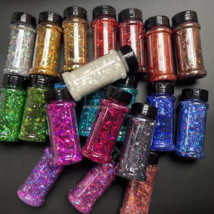 Polyester Chunky Mix Craft Glitter Bulk Pet Zilver Bulk Glitter voor Sneeuwbolbekers - Product Image 1