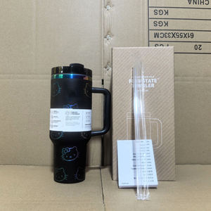 Stan H2.0 Tazza Termica Kt da 40oz con Manico, Vendita all'Ingrosso, Tazza Cartoon in Acciaio Inox con Manico per Esterni - Product Image 6