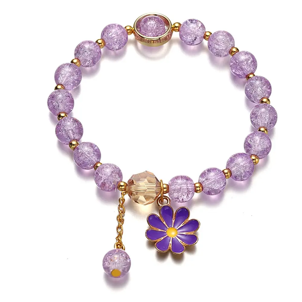 Vente en gros de petits bracelets avec pendentif marguerite pour filles et enfants Bracelet d'été en perles avec breloque en cristal de couleur bonbon et fleur