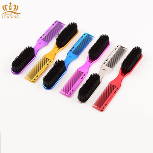 Set de Peine y Cepillo para Barba de Doble Cara Dorado con Logotipo Personalizado para Barbería - Product Image 6