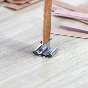 Kẹp Bấc Gỗ Hình Chữ Thập Và Lát Mỏng Bằng Thép Không Gỉ Màu Bạc Kẹp Bấc - Product Image 2