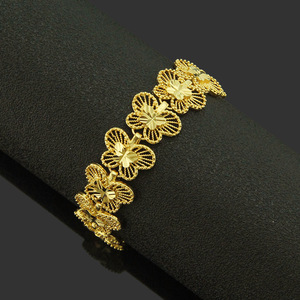 Pulsera con forma tridimensional hueca, accesorios decorativos para las manos modernos y versátiles - Product Image 2