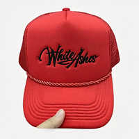 Gorras Trucker Personalizadas con Parche Bordado de Animal para Exteriores de 5 Paneles y Malla Deportiva
