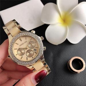 Reloj mecánico de movimiento automático de cuarzo de muñeca de lujo con encanto de acero inoxidable de marca personalizada para regalos de hombres - Product Image 5