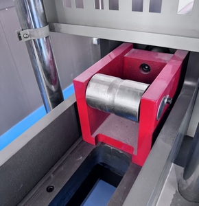 Machine d'essai de pliage de plaques d'armature en acier inoxydable hydraulique DYW-400S - Product Image 6