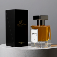 Bouteille de parfum à sertir unique personnalisée pour hommes Bouteilles vides de parfum de 100ml Bouteille de parfum en verre de luxe carrée transparente de 50ml avec bouchon en zamac