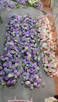 Composition florale artificielle violette en rangée, chemin de table floral, centre de table de mariage, décoration de chemin de table pour fêtes et banquets, décoration florale