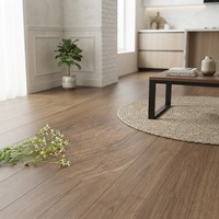 Plancher stratifié en bois à prix avantageux, faible MOQ, imperméable, décoratif, pour projets de construction de centres commerciaux