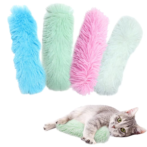 Vente en gros Jouet en peluche pour chat Jouet de jeu interactif Jouet d'herbe à chat d'emballage personnalisé pour chats Soulager l'ennui et l'anxiété avec du papier froissé - Product Image 1