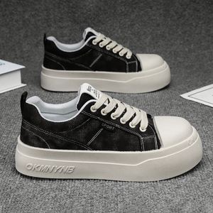 Zapatillas de Lona con Plataforma Modernas para Hombre, Construcción Ligera y Transpirable, Suela Gruesa que Aumenta la Altura - Product Image 5