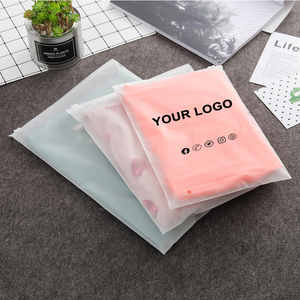 Zipper Bag Top Quality Custom Zipper Lock Frosted Packing Plastic Bag For Clothes Plastic Packaging Zipper Clothing Bag