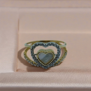 Elegante Anillo en Forma de Corazón de Oro de 22K con Contorno de Diamantes, Anillo de Diseño Moderno para Mujer, Joyería Moderna para Uso Diario - Product Image 2